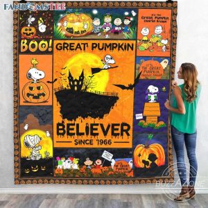 Great Pumpkin Believer Since 1966 Snoopy Pumpkin Best Fleece Blanket