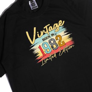 Men Tee Vintage Born In 1982 Limited Edition Classic Shirt Ladies Tee